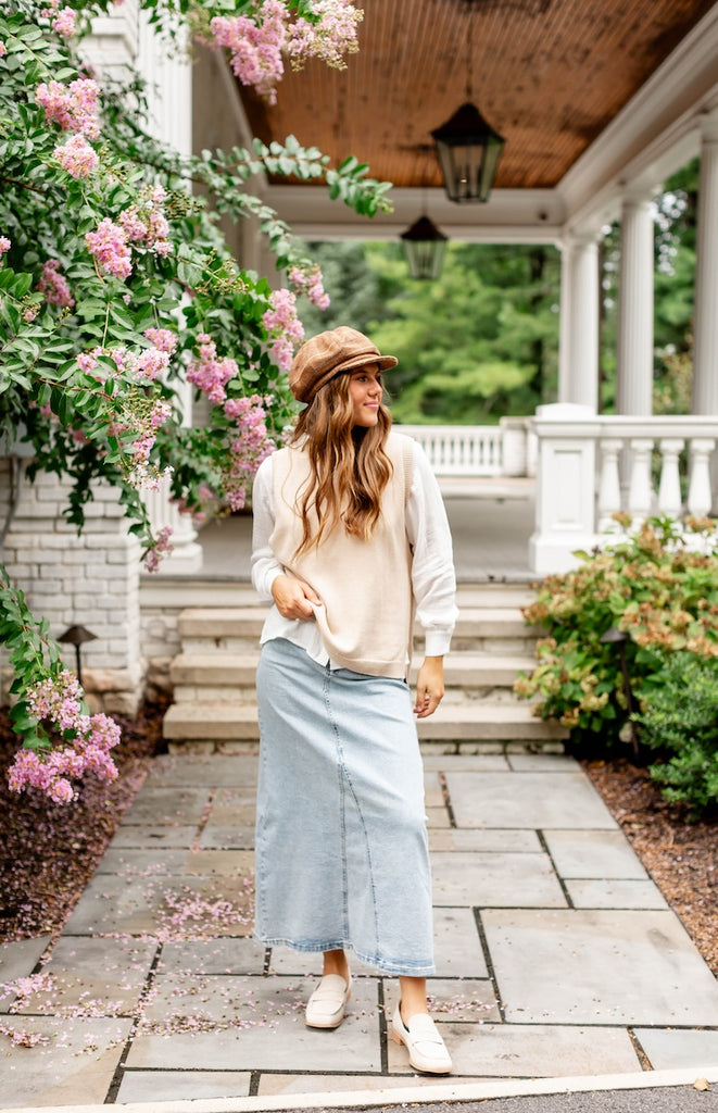 The 'Ashton' cotton pullover vest paired with the 'Brooklyn' Stretch Denim Maxi Skirt.